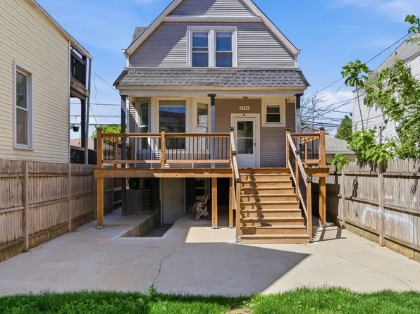 3726 W McLean Ave, Chicago, IL 60647