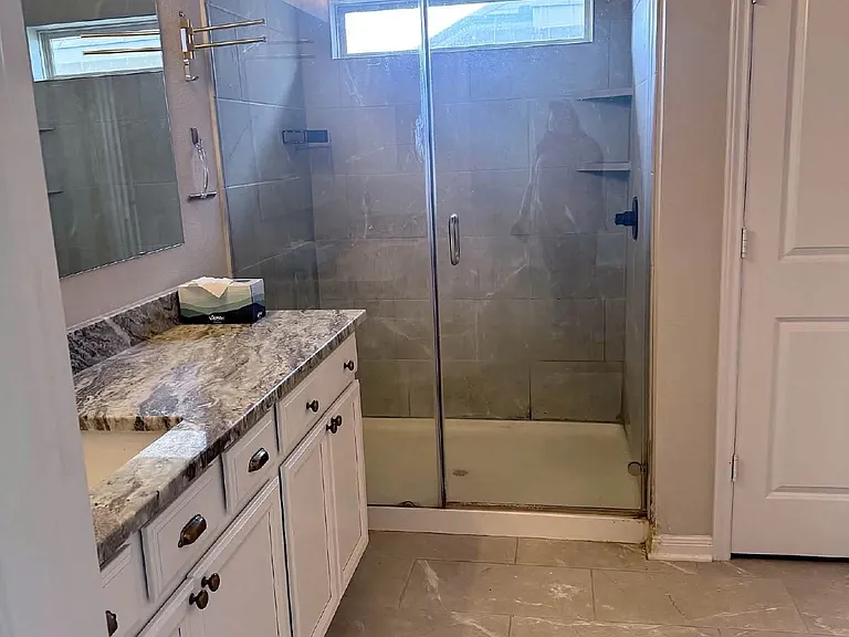 2030 Kathryn Dr — Photo 7