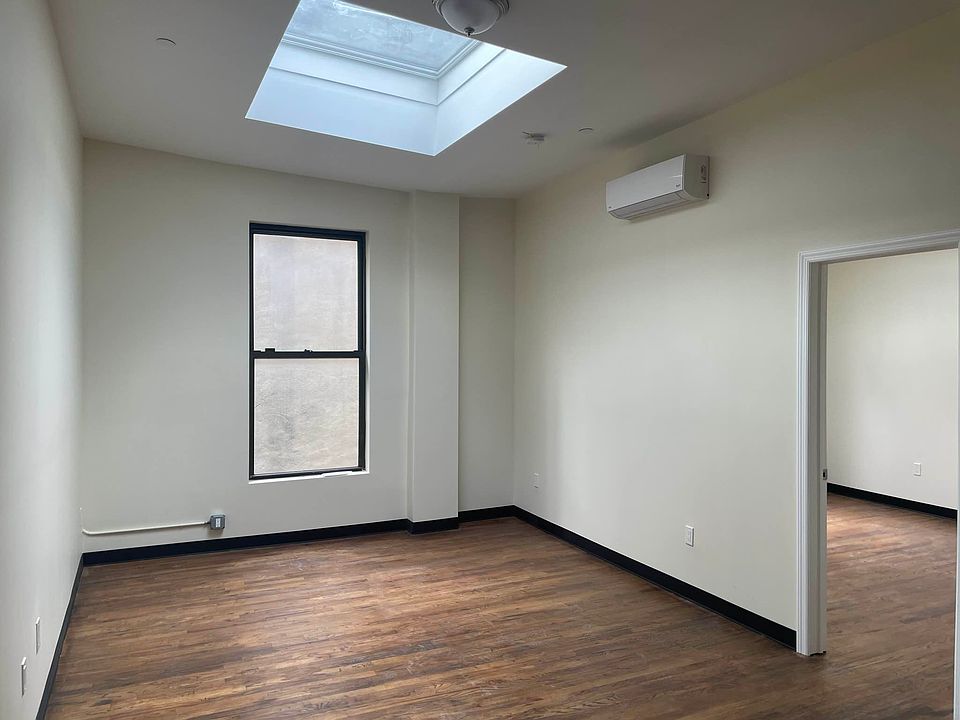1st image of 121 Avenue D #5H