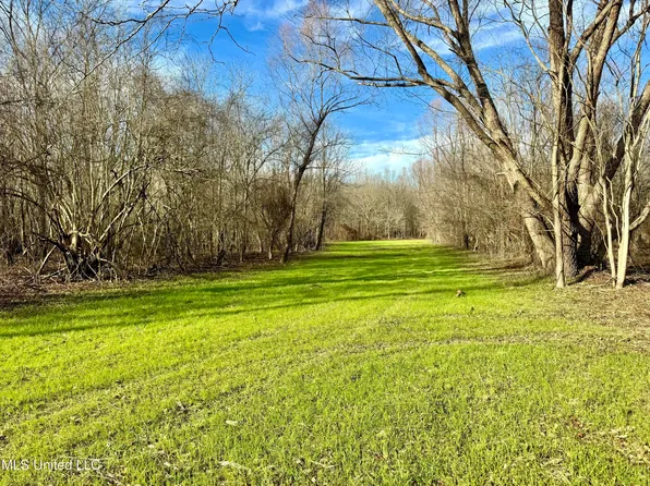 2 Highway 16 W, Rolling Fork, MS 39159