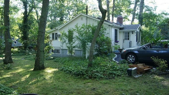 2nd image of 5 Birchwood Ave