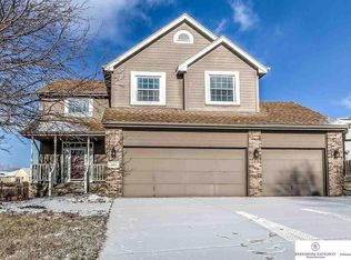 4454 N 165th St, Omaha, NE 68116