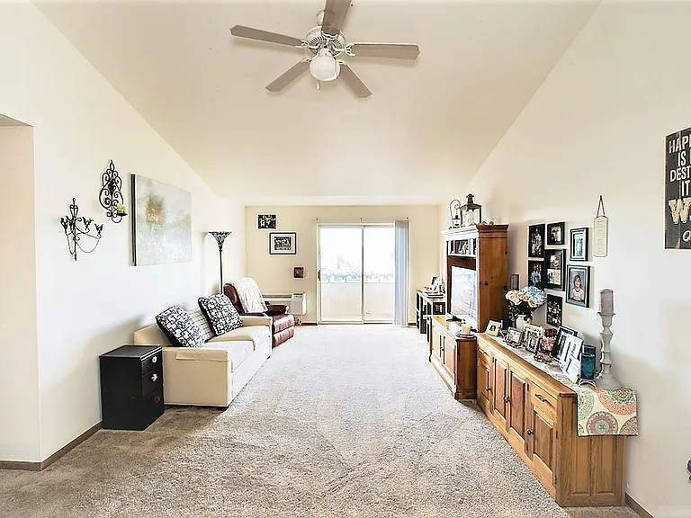 Chestnut Ridge Apartments — Photo 33