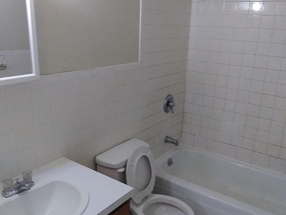 4th image of 1512 1st North St APT 7