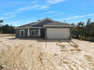 13016 House Finch Rd, Weeki Wachee, FL 34614
