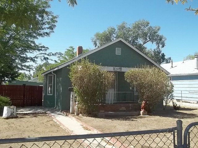 1st image of 1940 E 12th St