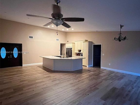 3rd image of 9982 Costa Del Sol Blvd #G-87