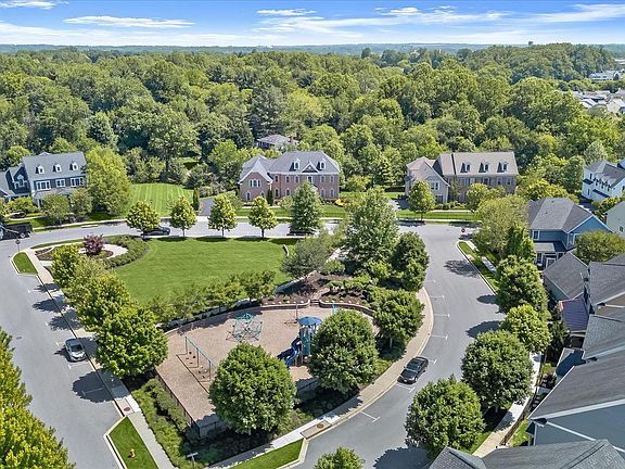 5th image of 7738 Elmwood Rd