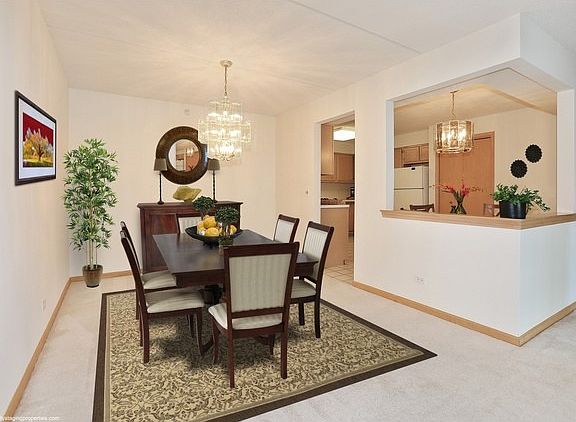 5th image of 1600 E Thacker St APT 207