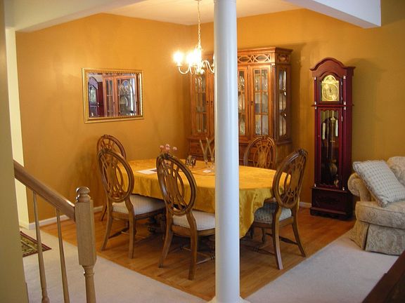 3rd image of 1660 Wheyfield Dr