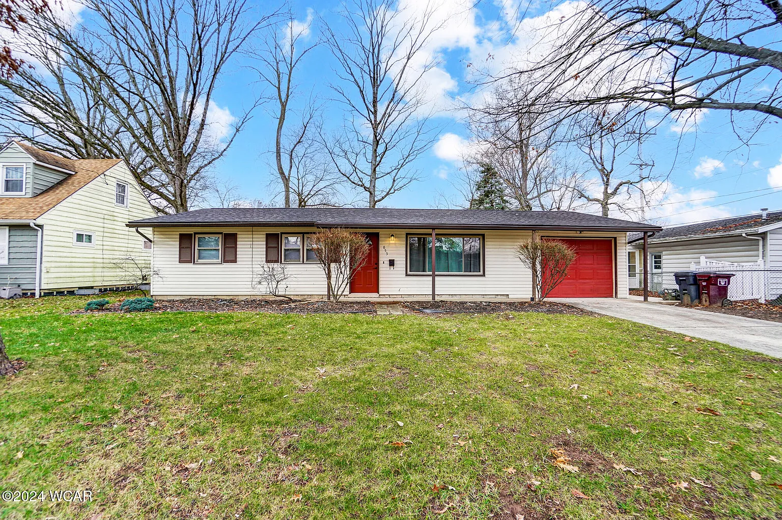 853 Brendonwood Dr photo 1