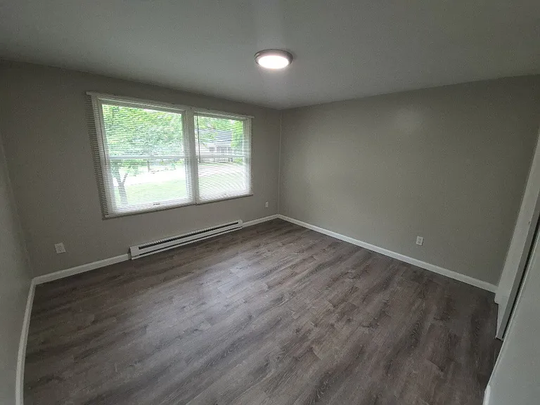 6682 Skinner St — Photo 6