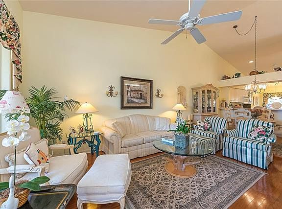 3rd image of 5693 Greenwood Cir #108