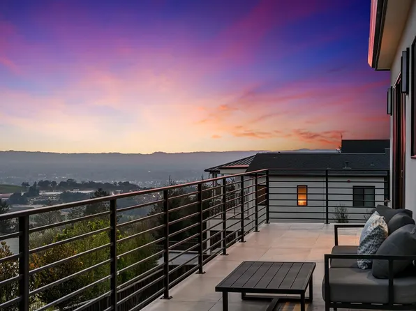 2156 Wedgewood Way, Santa Rosa, CA 95404