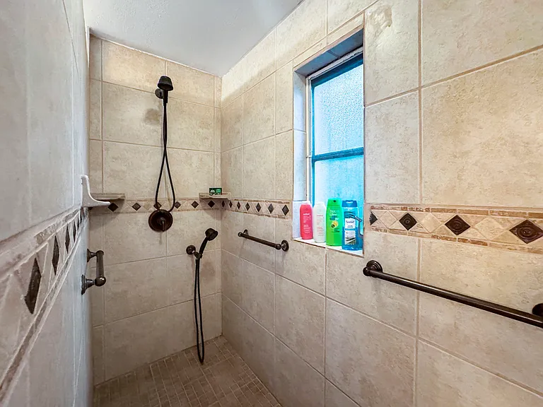 12622 138th Ln — Photo 9