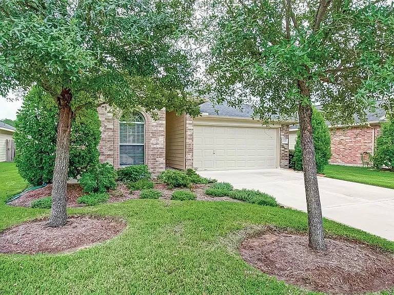 15506 Wedgewood Park — Photo 27