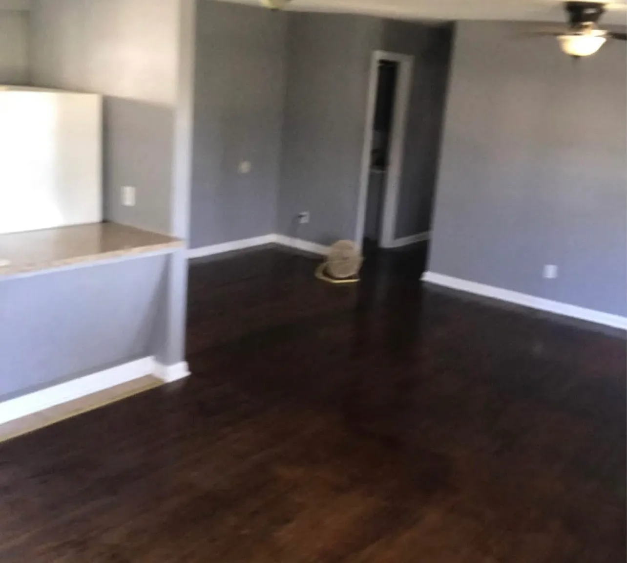 3 bed, 1.5 bath, 1086 sqft, $1,200 — Photo 2
