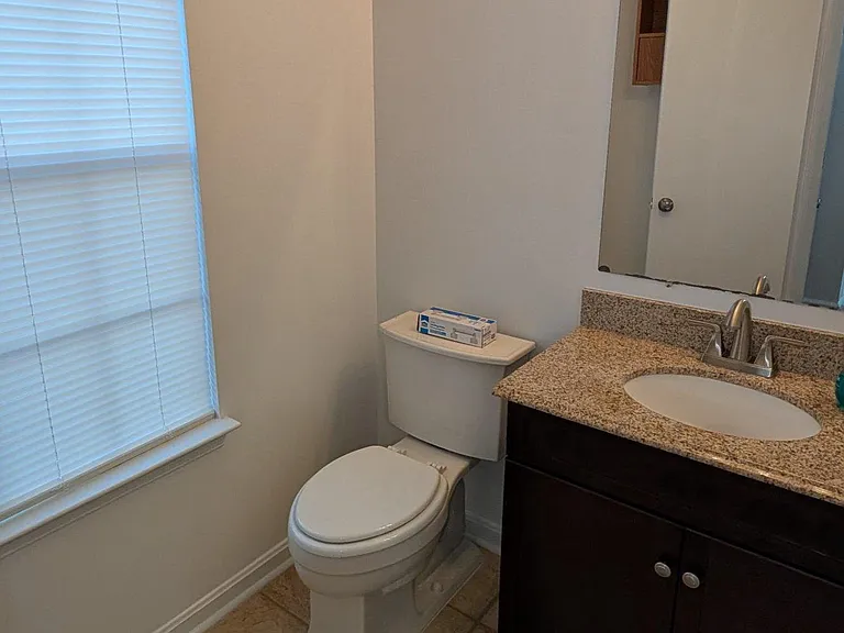702 Wind Ridge Dr — Photo 9