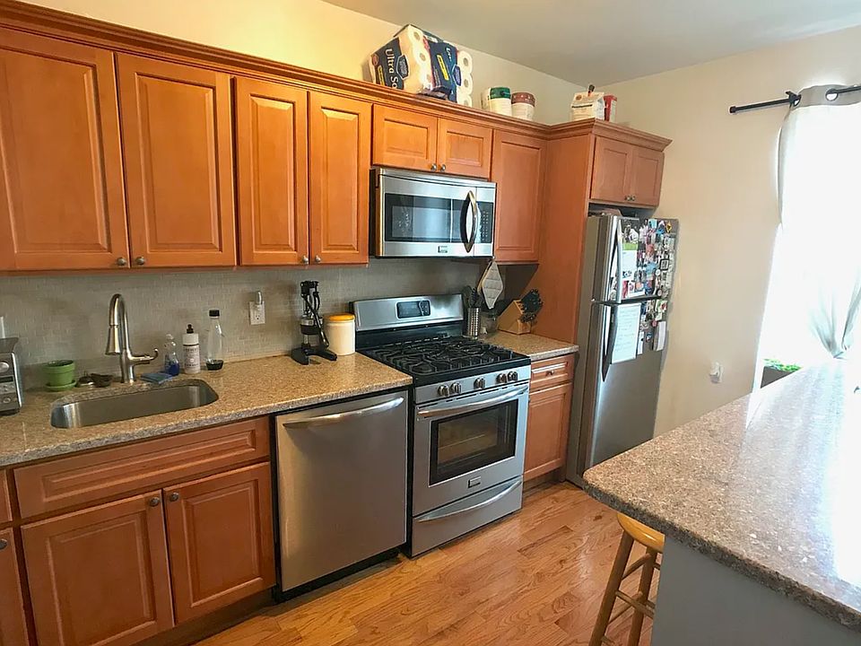 1st image of 30-70 32nd St #14