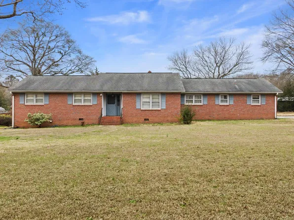 1026 Sunset Blvd, Clinton, SC 29325