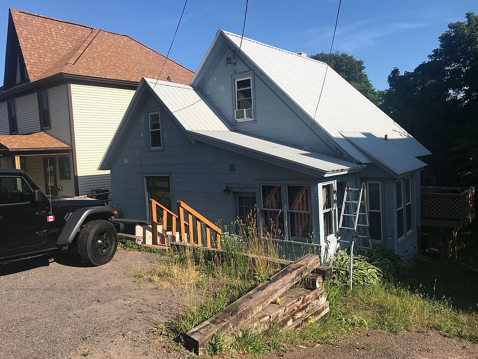 House and parking pad