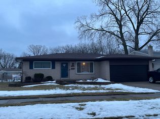 30140 Avondale Dr, Madison Heights, MI