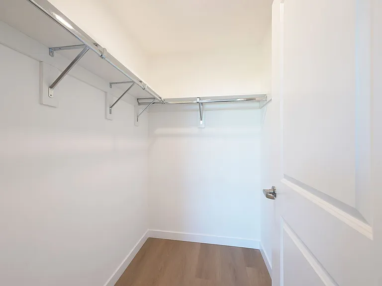 Sylvan House — Photo 19