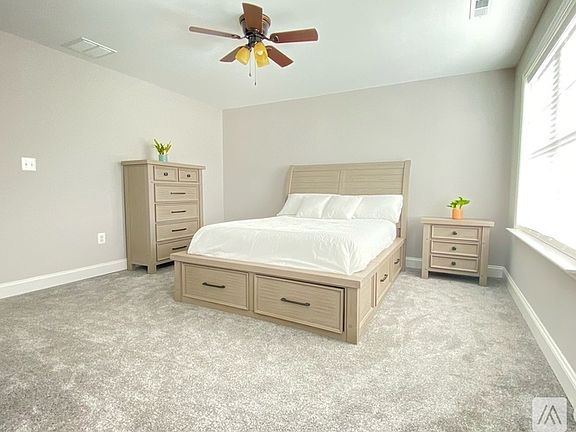 2nd image of 42 Forestdale Ave Room A