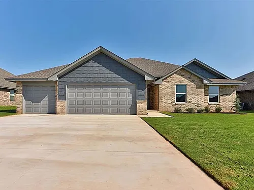 1935 W Flintlock Way Photo 1