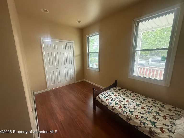 1409 Sanderson Ave #1 — Photo 6