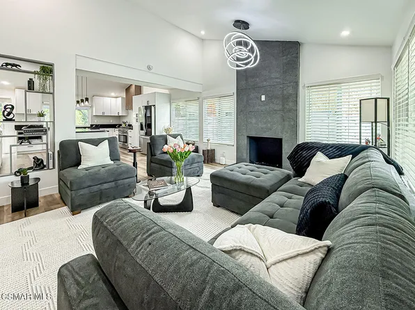 205 Cedar Heights Dr, Thousand Oaks, CA 91360