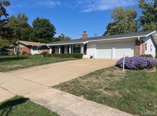 9149 Garber Rd, Saint Louis, MO 63126