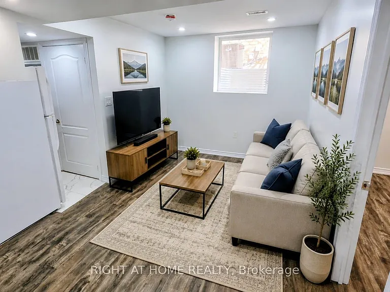 59 Vezna Cres #BASEMENT — Photo 3