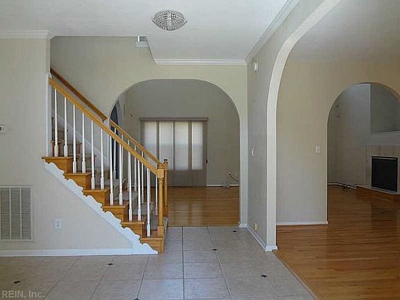 3rd image of 1308 Glen Burnie Ct