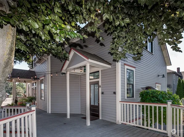 623 Morris Street #A 2, La Conner, WA 98257