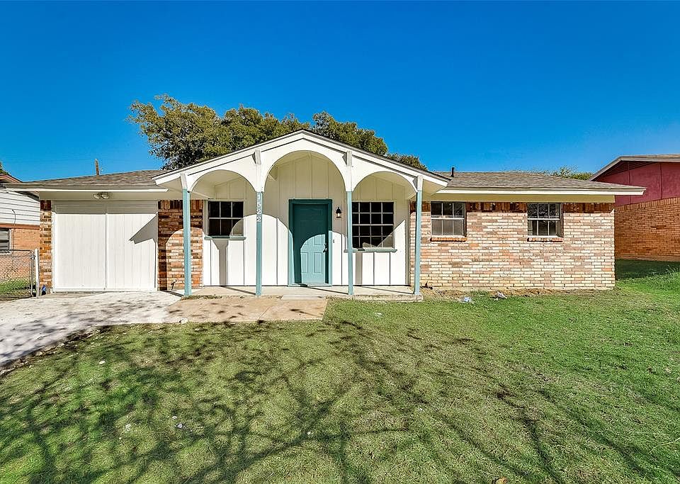 1st image of 1522 Avenue A