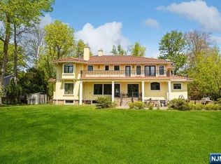 214 Durie Ave, Closter, NJ 07624