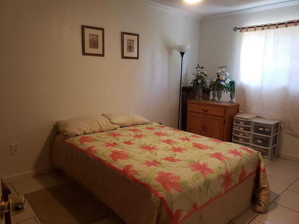 1st image of 2211 Kathleen Dr
