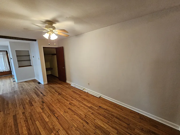 385 Laura St #1 — Photo 3