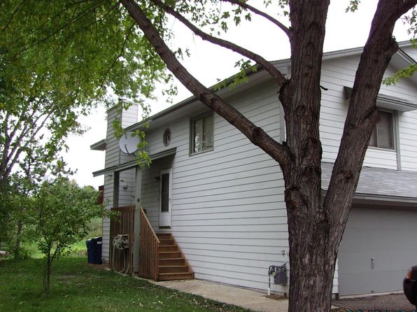 6668 Kara Dr