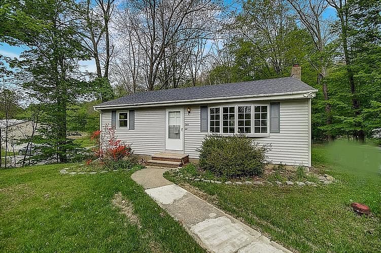 544 Old Homestead Rd