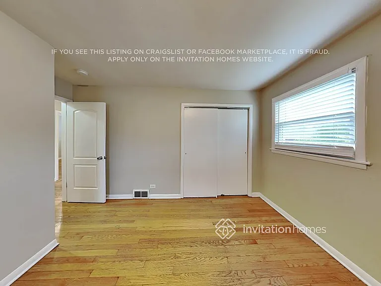 10111 S 53rd Ave — Photo 14
