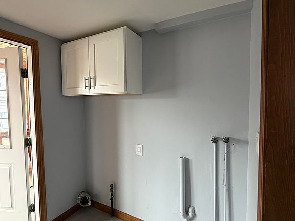 5th image of 117 Merrymount Rd