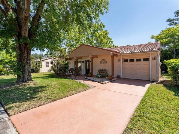 10423 Manassas Cir, Orlando, FL 32821