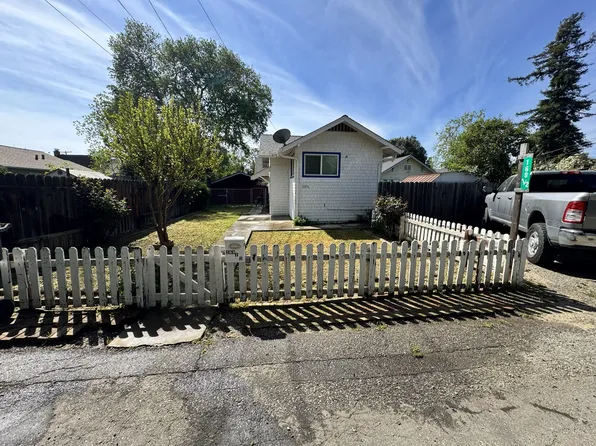 168 1/2 Cleveland St, Woodland, CA 95695