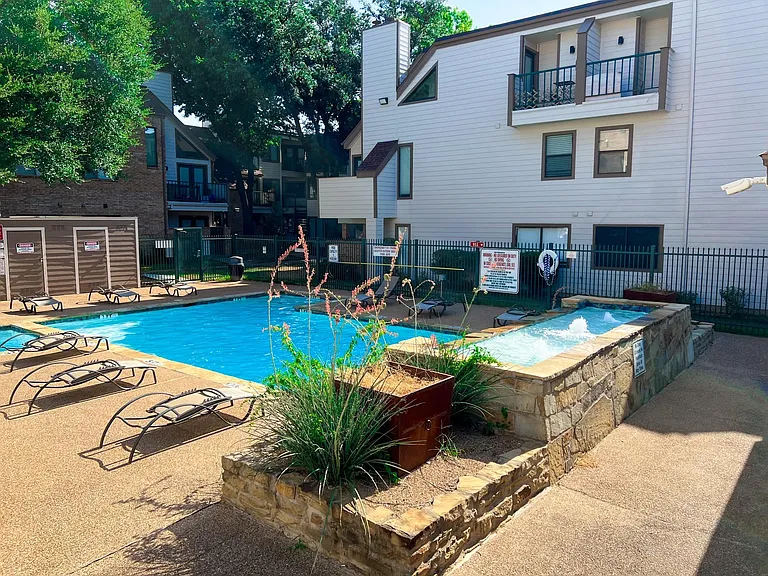 2309 Balsam Dr #K301 — Photo 13