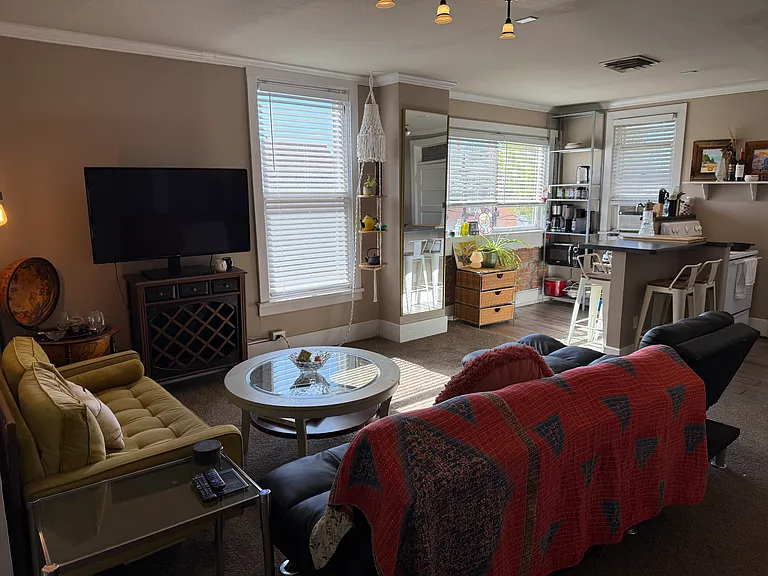 635 E Main St #200 — Photo 4