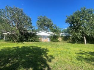 3818 Fm 897, Dodd City, TX 75438