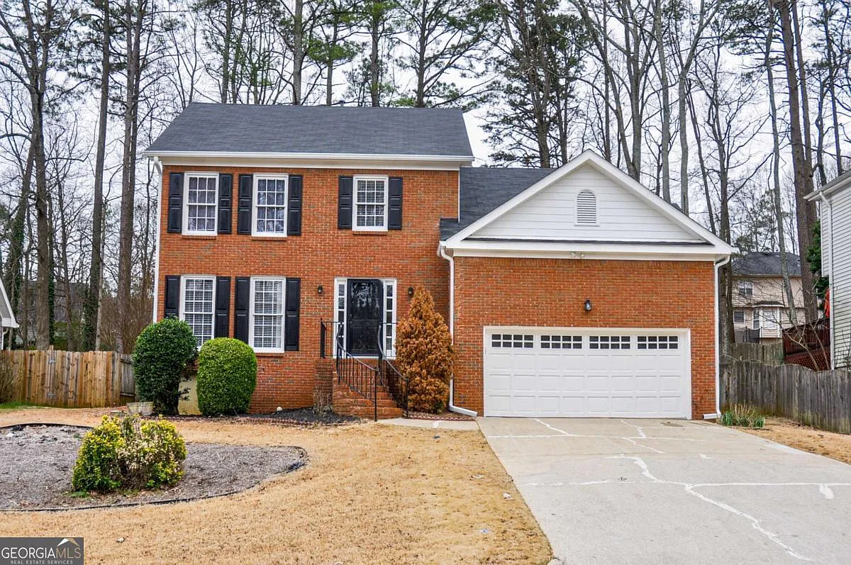 3 bed, 2.5 bath, $2,500 — Photo 1