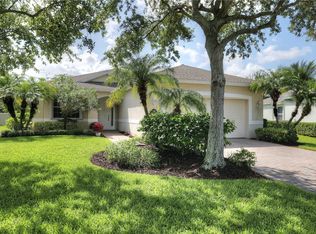 3213 Ashford Sq, Vero Beach, FL 32966